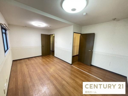 �m���@�m��9.7��