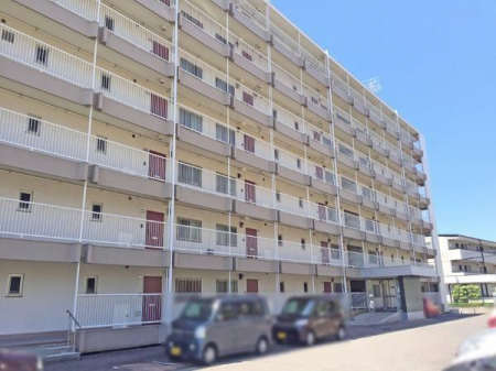 �@�y���i�z1490���~���Ԏ��F3LDK����L�ʐρF74�������[�g�����o���R�j�[�ʐρF3.6�������[�g�����\���F�S�؃R���N���[�g8�K��4�K�������Ǘ��`�ԁF�S���ϑ��E����