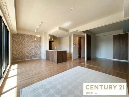 ���r���O�@���邢�z�˂����˂����ޓ����LDK�I���B�e�󋵂���H�ɂ��A���ۂ̐F���ƈقȂ�ꍇ������܂�