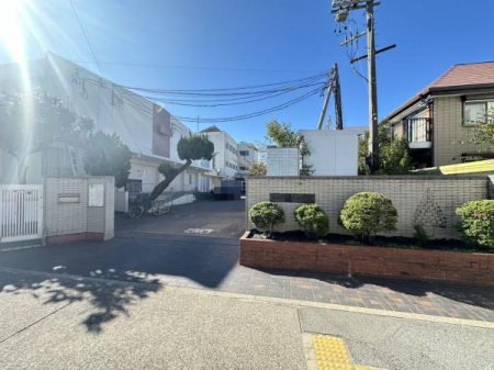 ���ӊ��@-